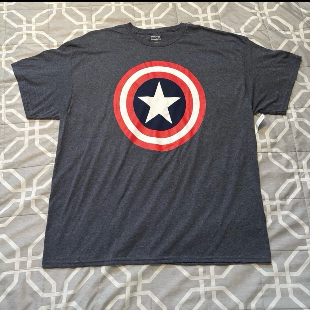 Marvel Captain America Shield Graphic Tee - Navy Heather Cosplay casual wear